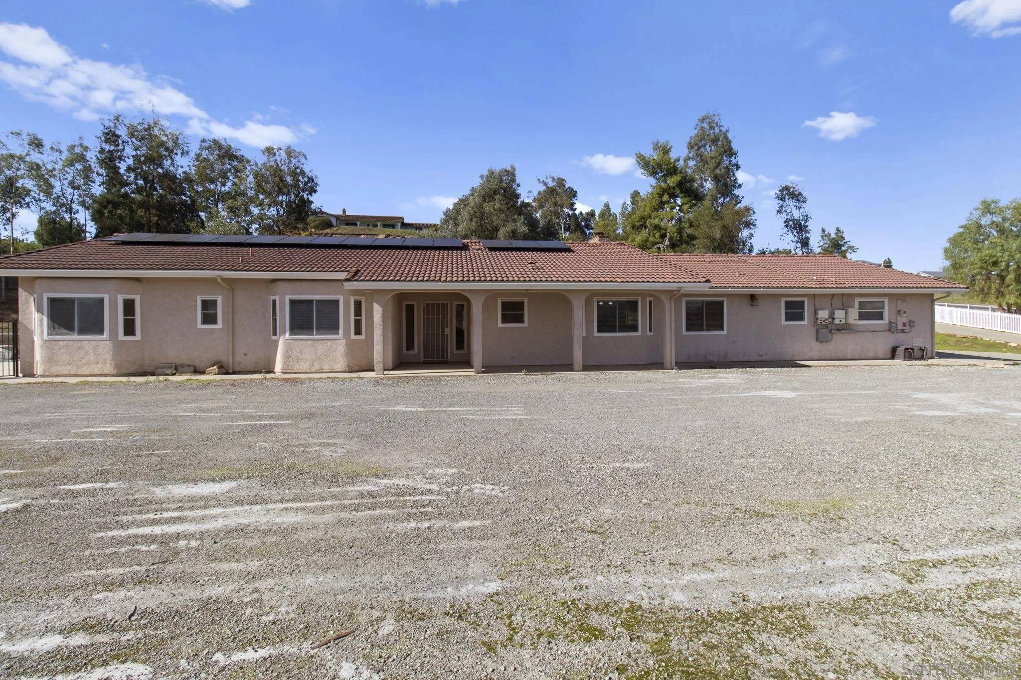 Ramona, CA 92065,1287 Hanson Way