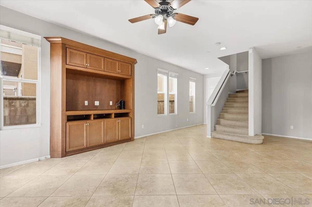 Santee, CA 92071,10034 Leavesly Trail