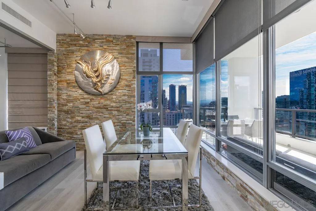 San Diego, CA 92101,575 6th Ave #1603