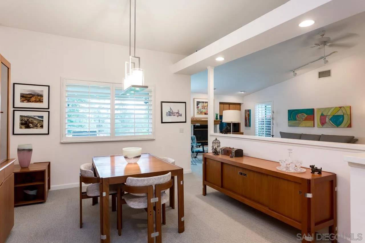 Escondido, CA 92026,10565 Burned Oak Lane