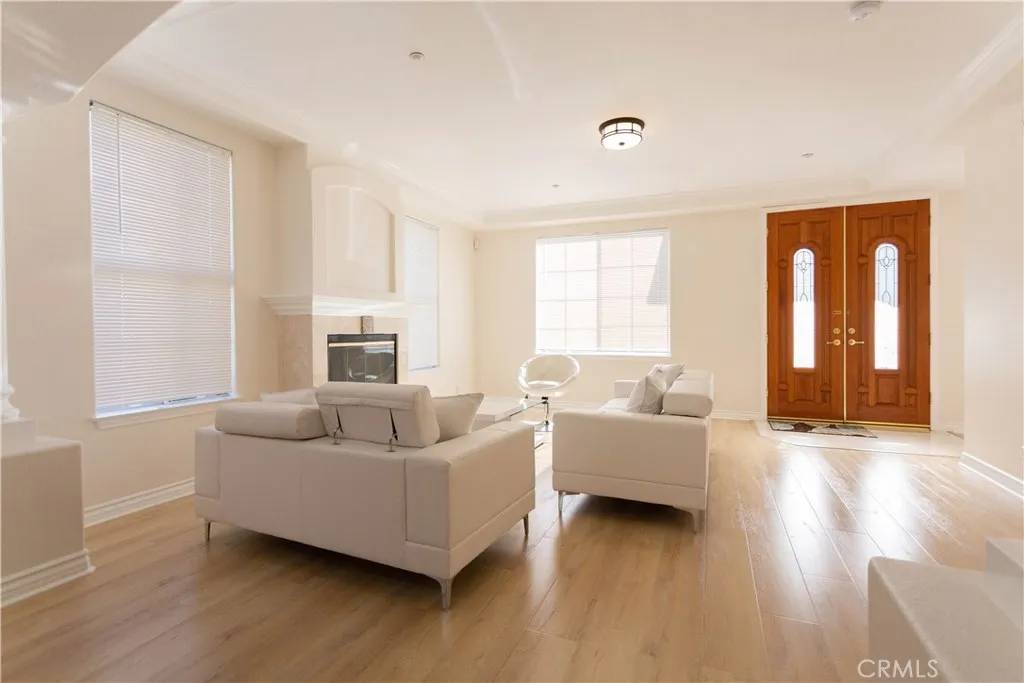 San Gabriel, CA 91775,1258 Elm Avenue #8