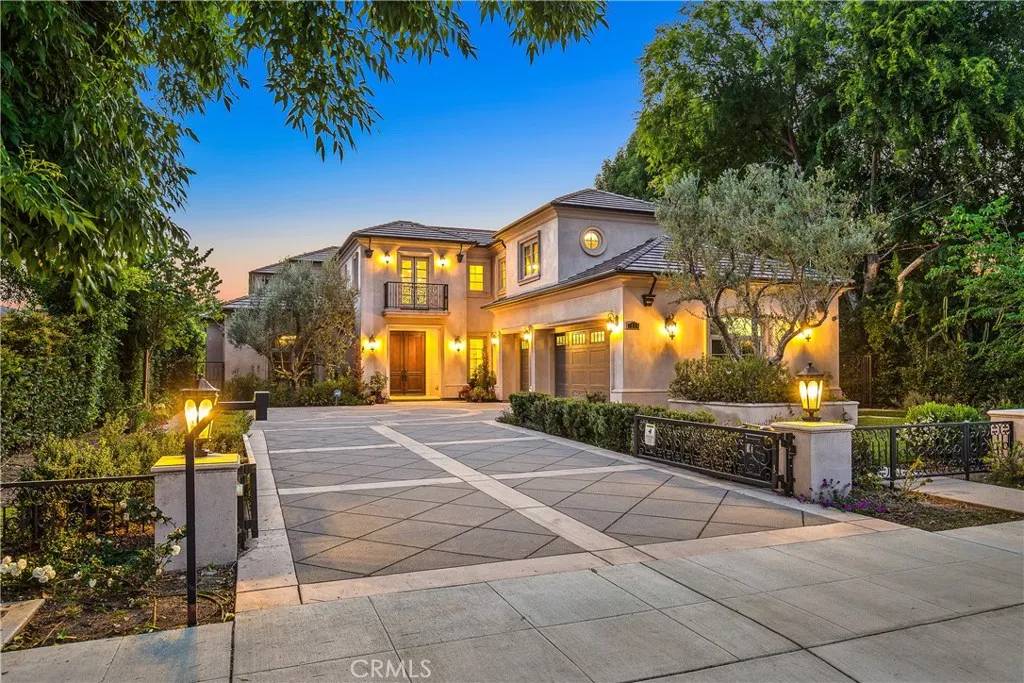 Arcadia, CA 91006,1201 S 10th Avenue