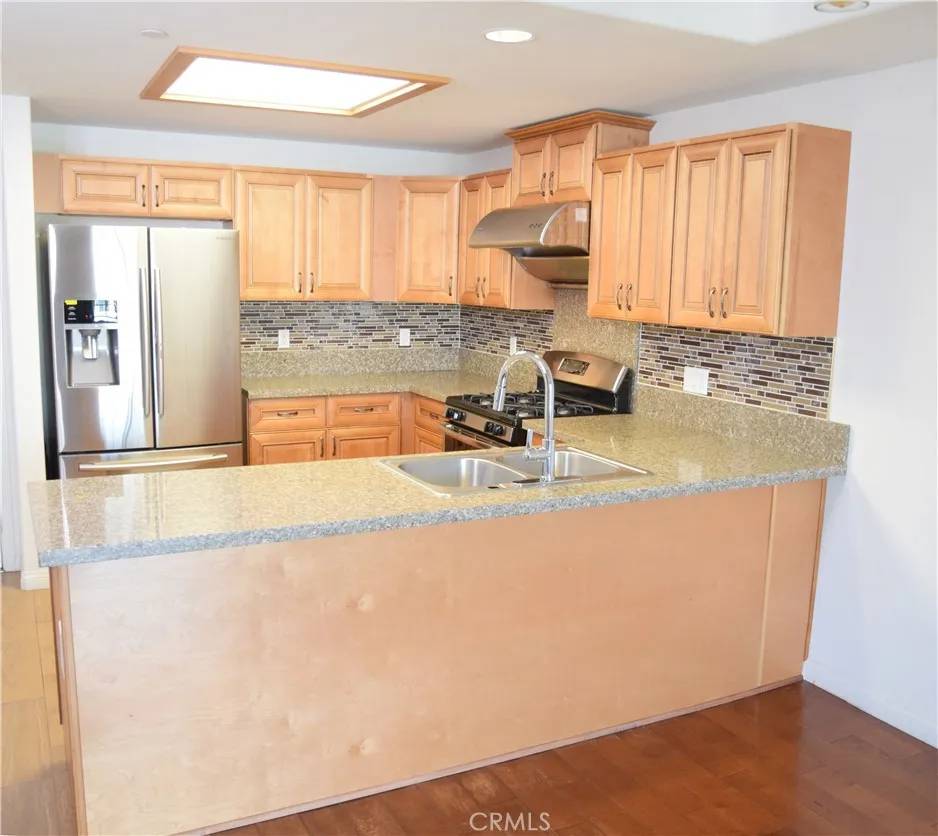 Alhambra, CA 91801,11 S 3rd Street #509