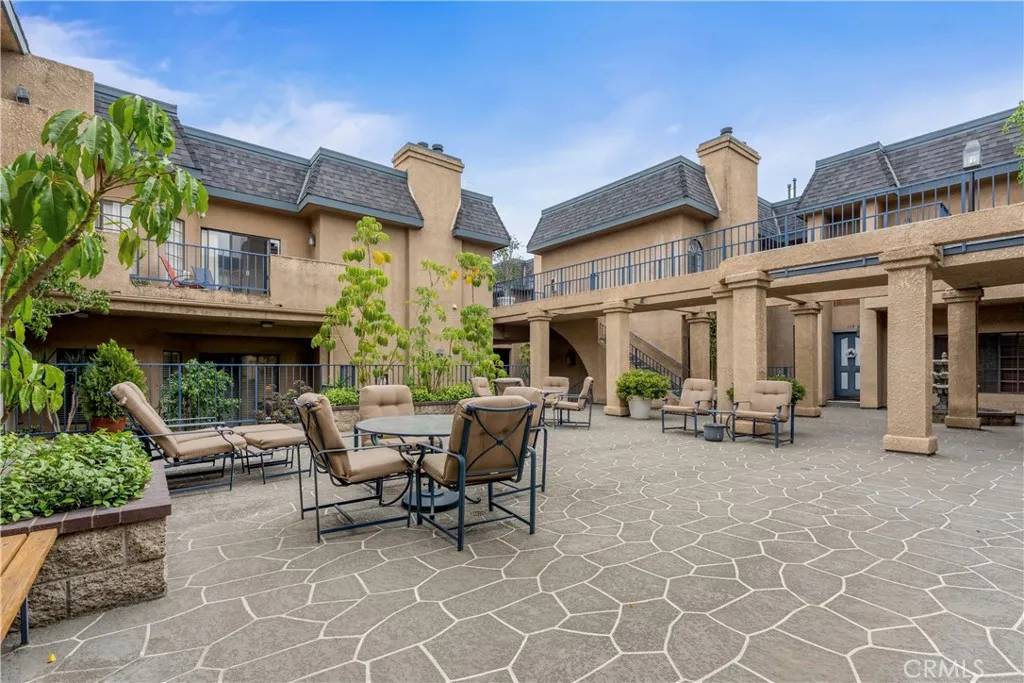 Arcadia, CA 91007,618 Fairview Avenue #111