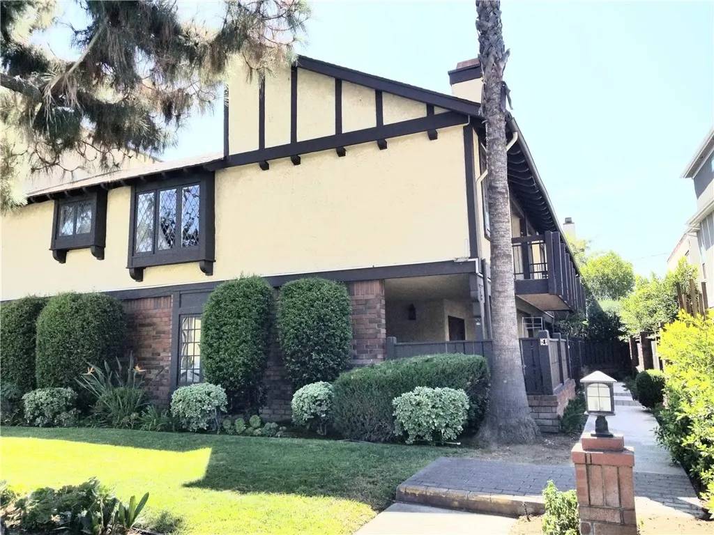 Arcadia, CA 91007,503 W Duarte Road #4