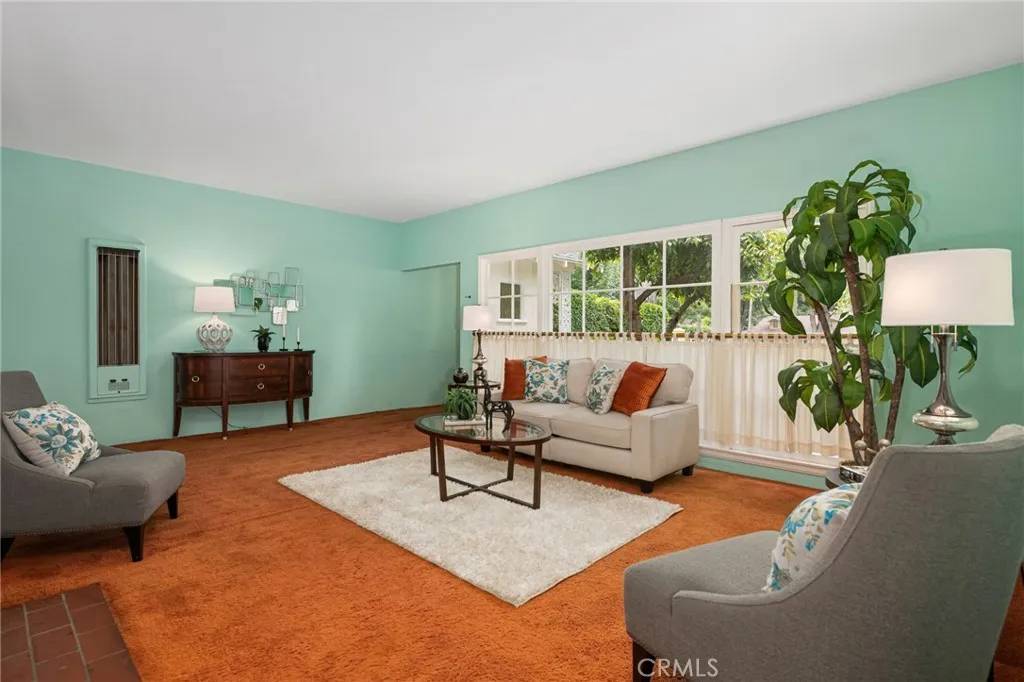 Sierra Madre, CA 91024,189 N Canon Avenue