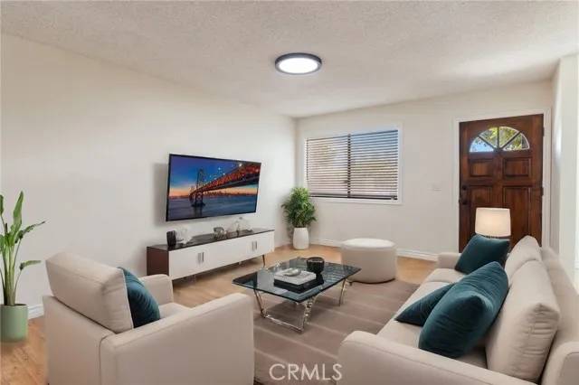 Stanton, CA 90680,7048 Cerritos Avenue #2