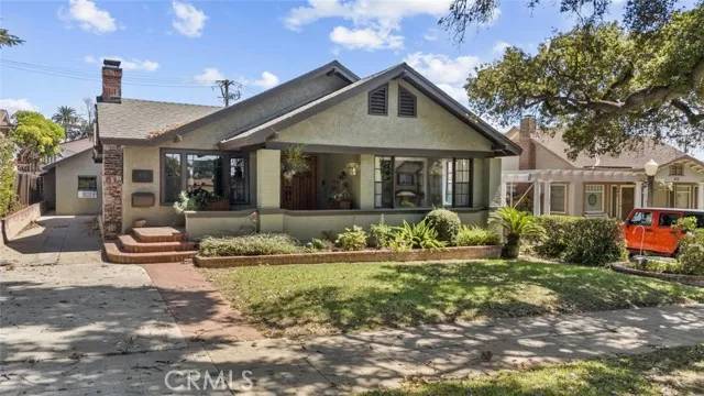 San Dimas, CA 91773,416 N San Dimas Avenue