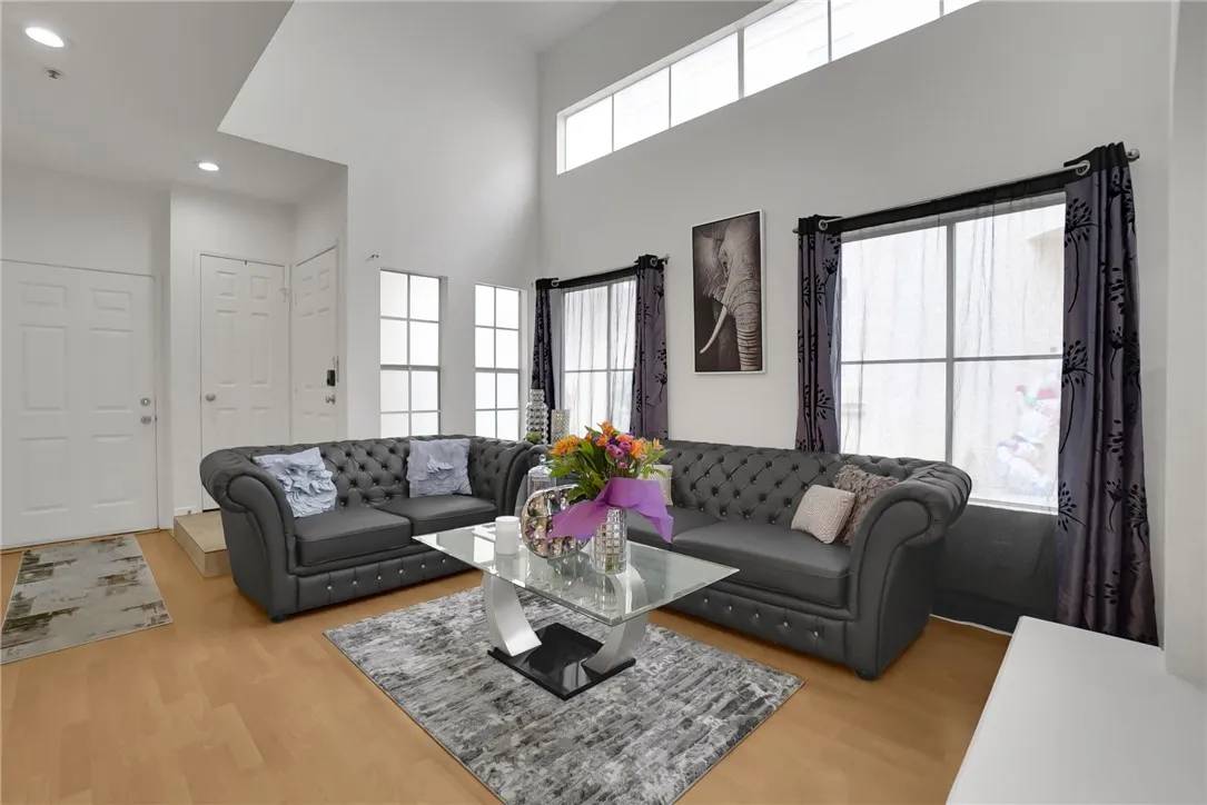 Sylmar, CA 91342,14031 Astoria Street #102