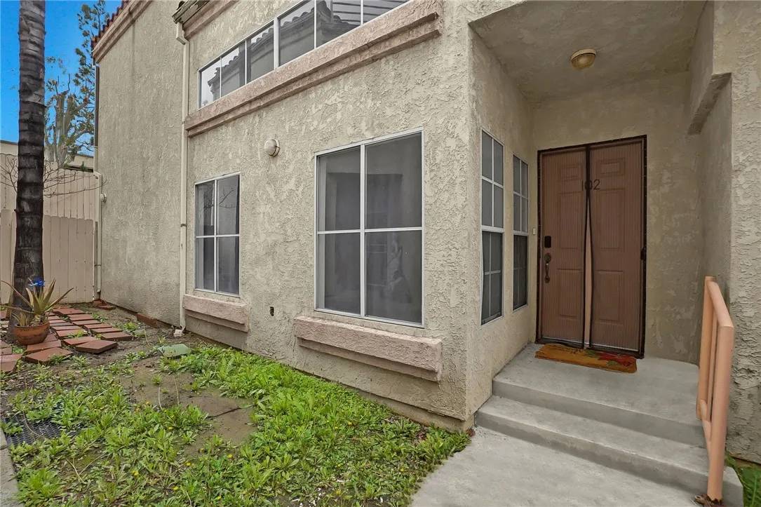 Sylmar, CA 91342,14031 Astoria Street #102