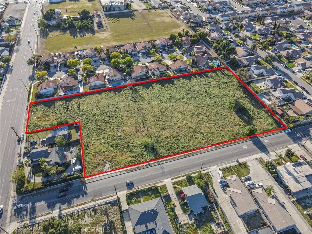 Fontana, CA 92336,7612 Mango