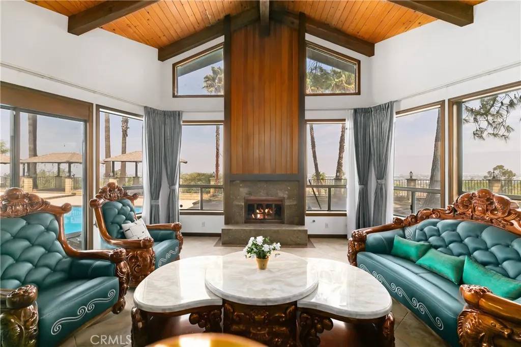 Colton, CA 92324,1605 Walter Ct