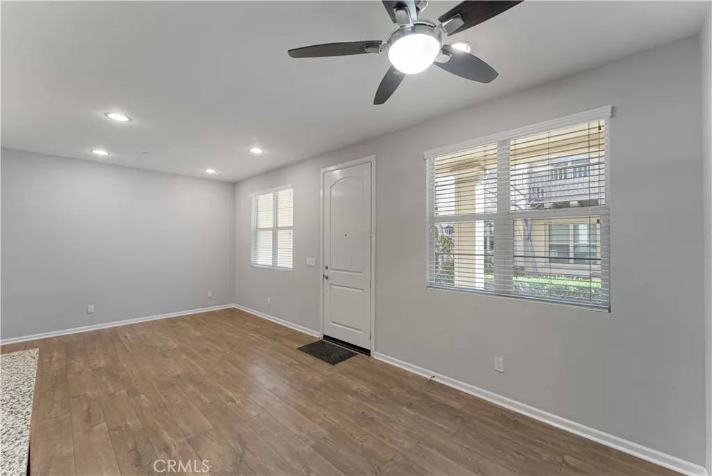 Claremont, CA 91711,906 Grove Court
