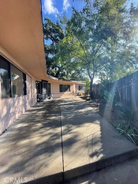 Pasadena, CA 91107,1445 Edgecliff Lane