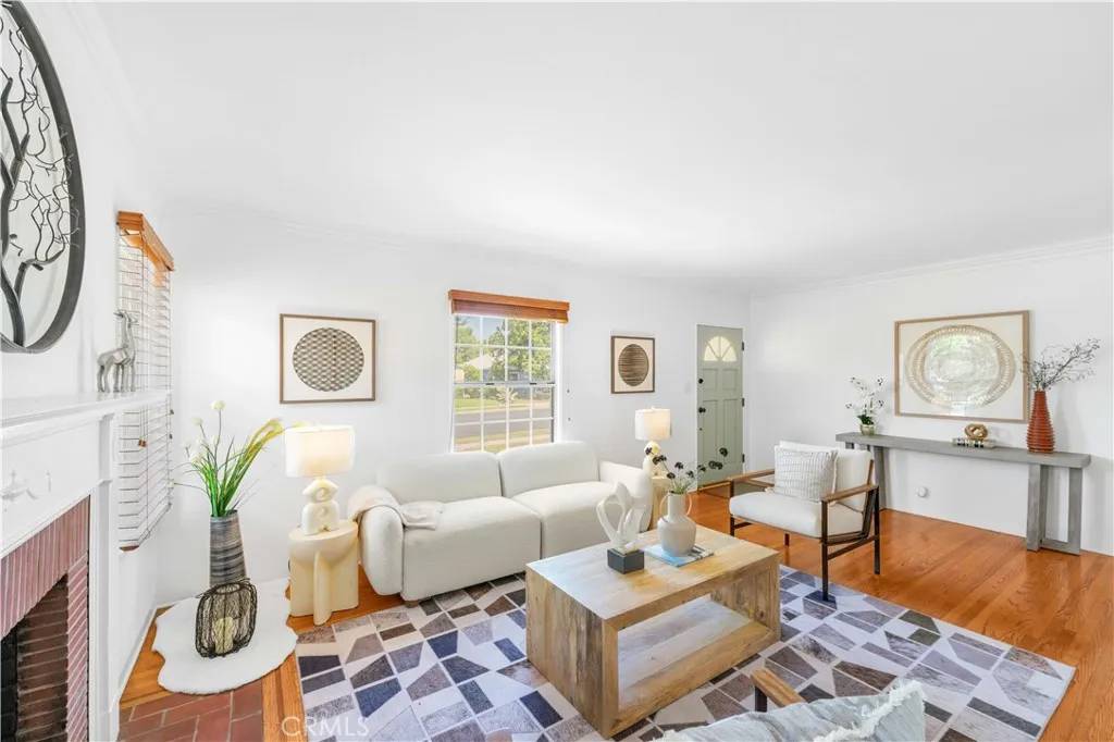 San Gabriel, CA 91775,176 Franklin Avenue
