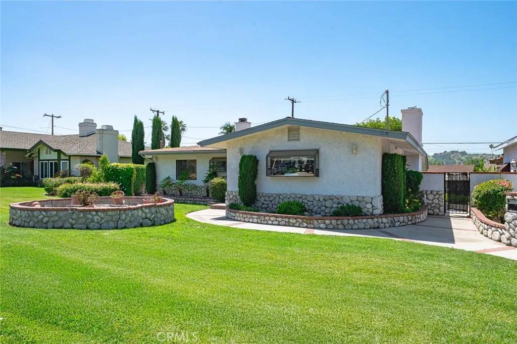 Glendora, CA 91741,1038 E Meda Avenue