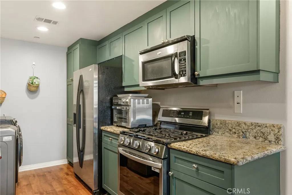 Fountain Valley, CA 92708,17230 Newhope Street #309