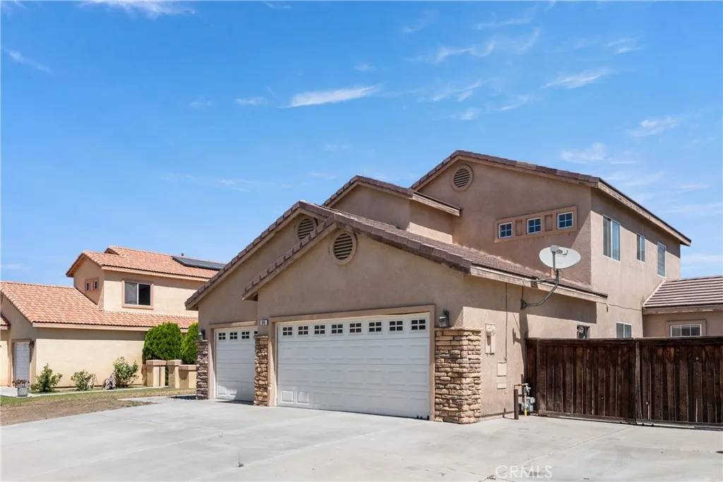 San Jacinto, CA 92583,945 Newport Drive