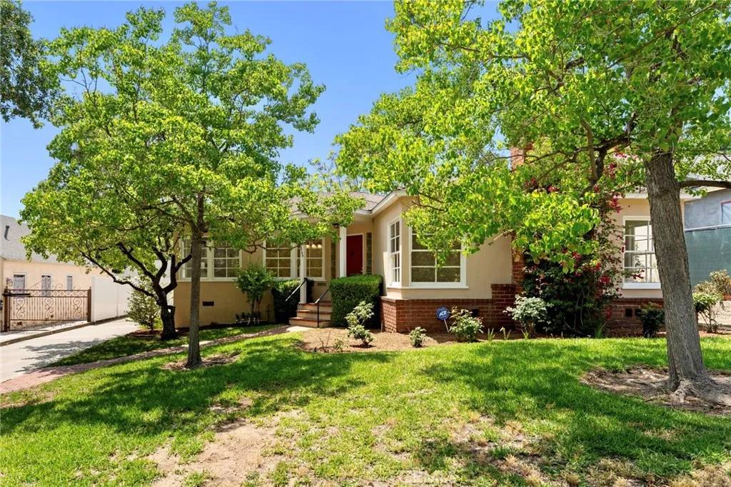 Altadena, CA 91001,1755 Craig Avenue