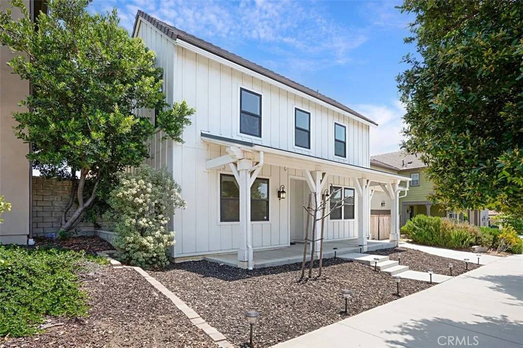 Ventura, CA 93004,62 Los Altos Street