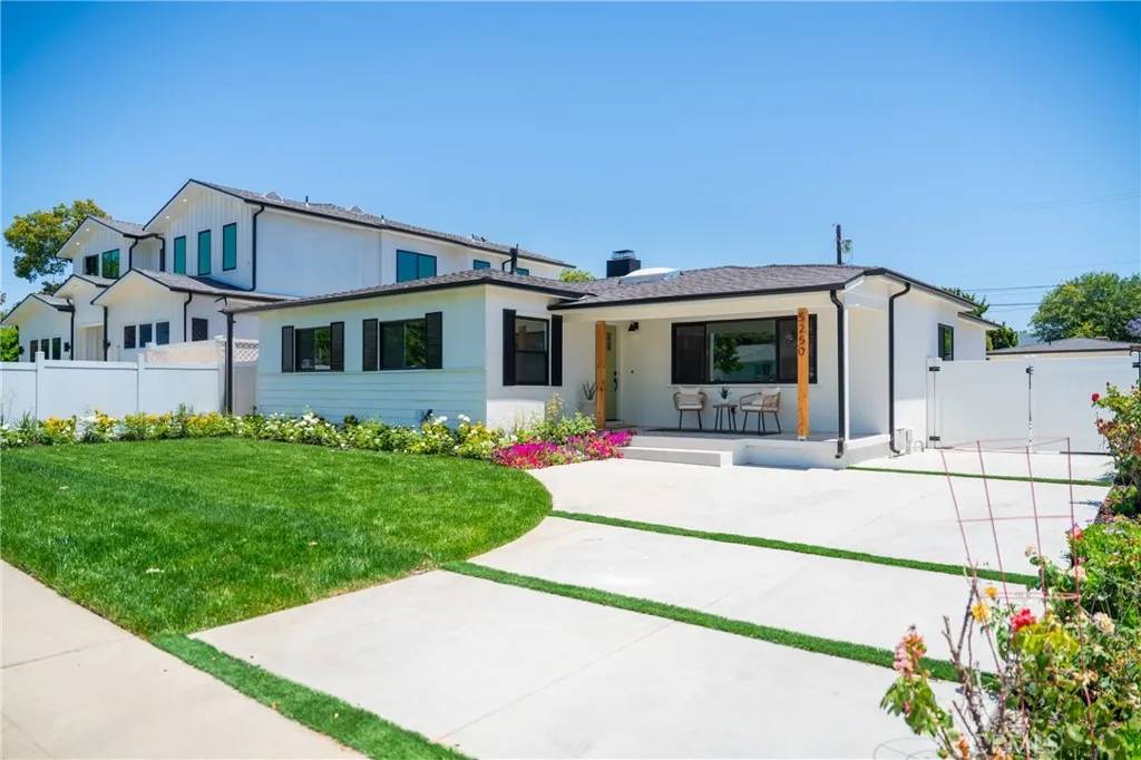Sherman Oaks, CA 91411,5250 Lemona Avenue