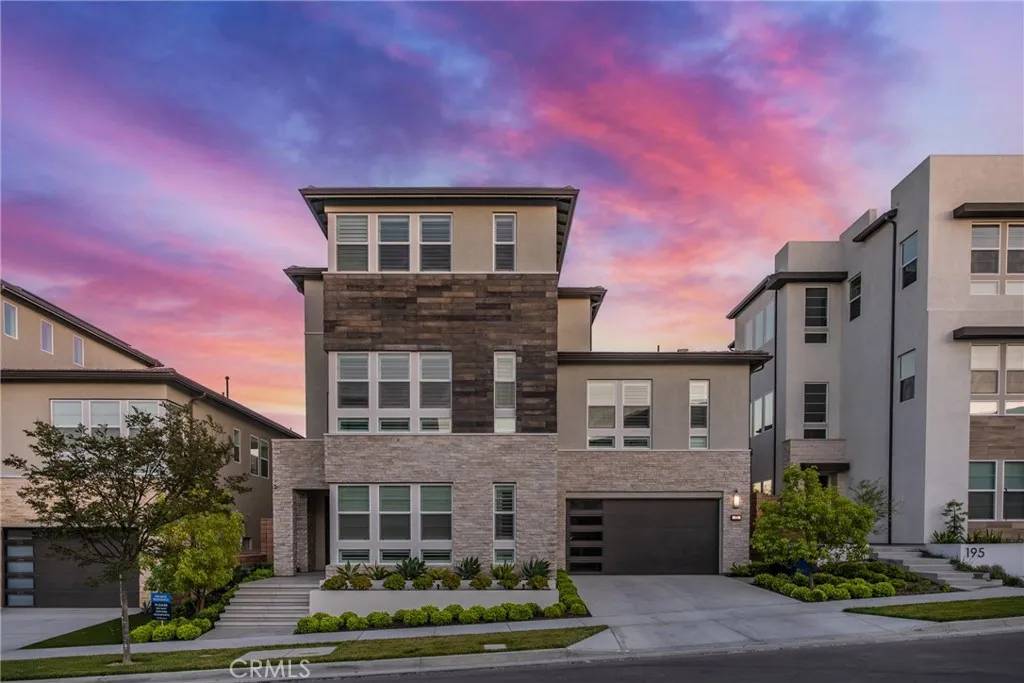 Montebello, CA 90640,185 Orchid Ct