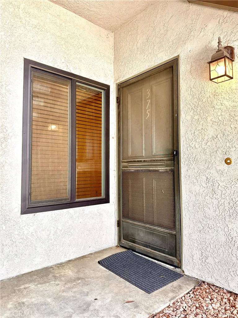 Diamond Bar, CA 91765,22749 Lakeway Drive #375