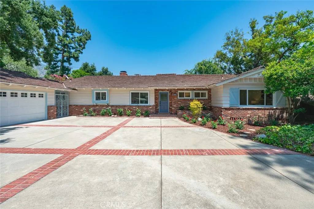 Arcadia, CA 91006,1844 Highland Oaks Drive