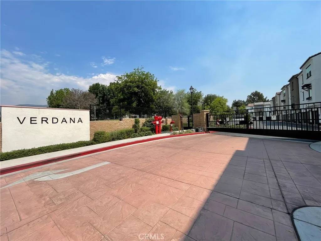 La Verne, CA 91750,3700 Verdana Cir