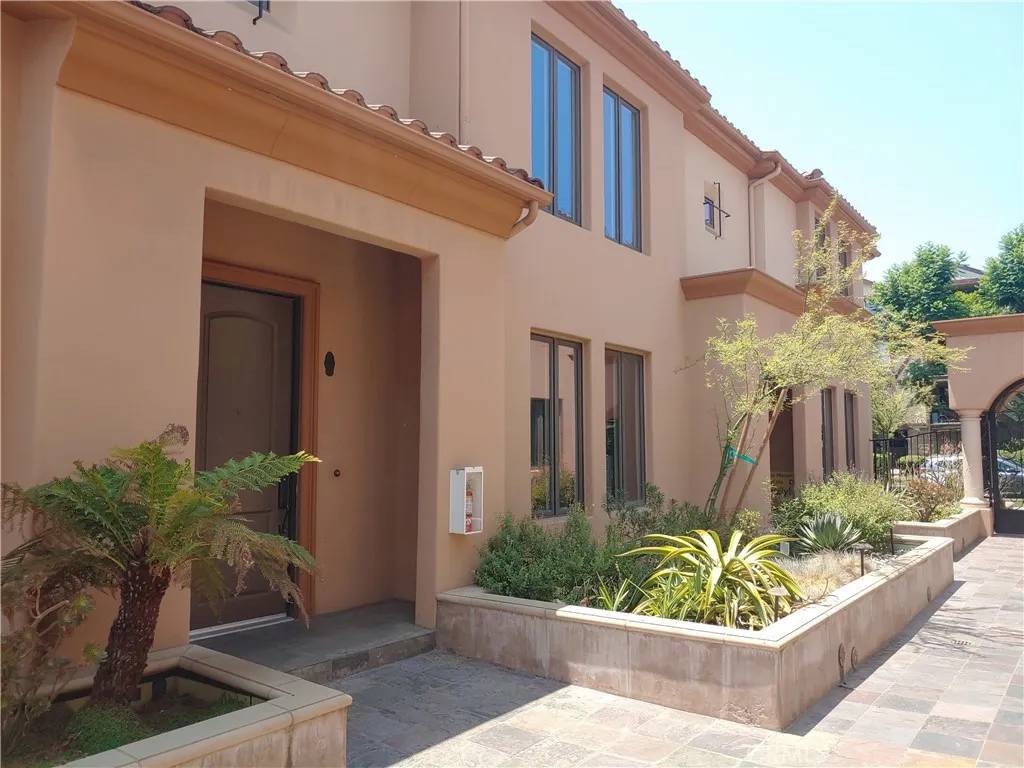 Pasadena, CA 91106,66 N Allen Avenue #3