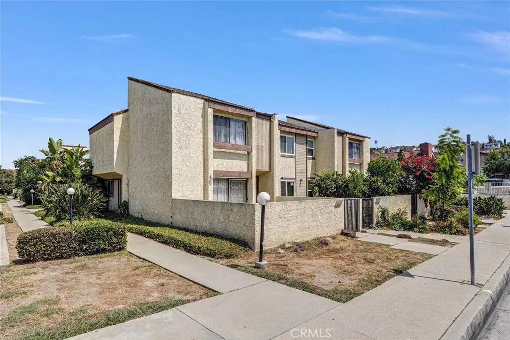 Monterey Park, CA 91755,426 S Orange Avenue #E