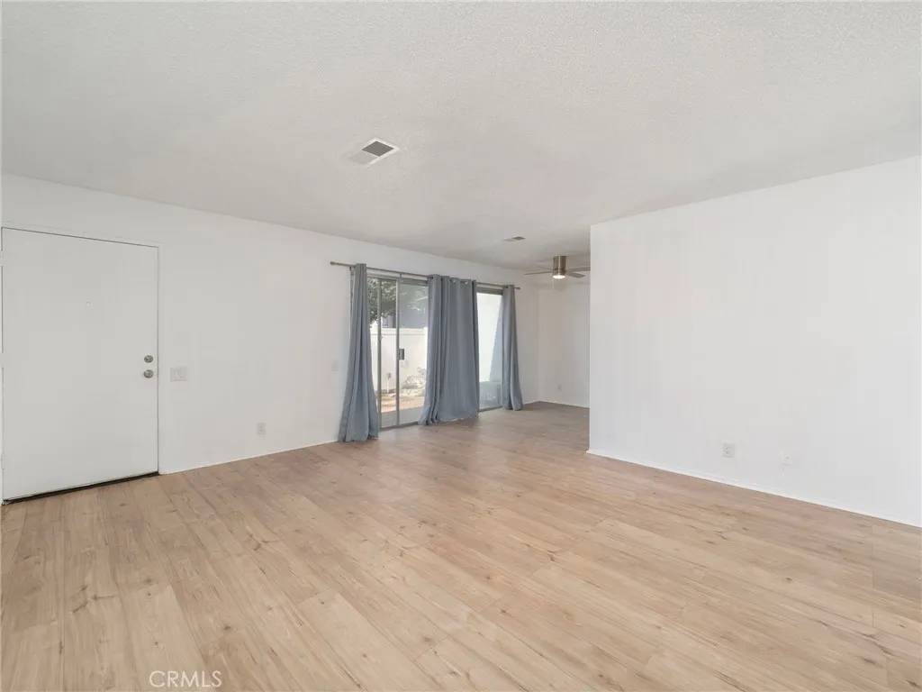 Yorba Linda, CA 92886,20267 Clear River Lane #7