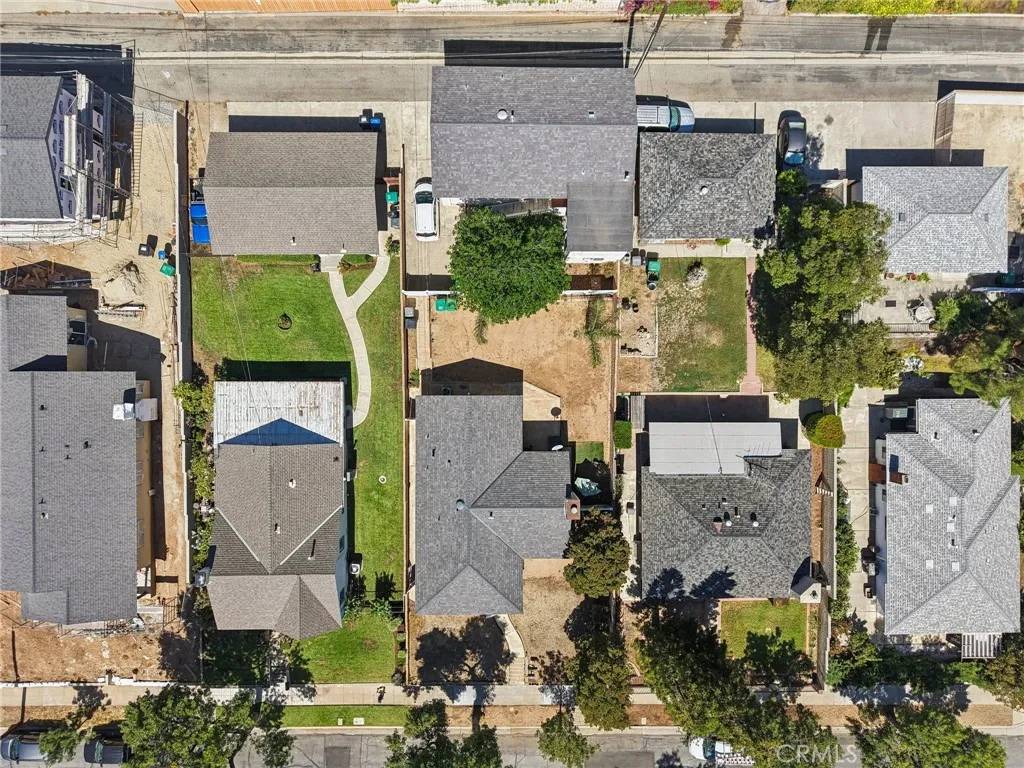 San Dimas, CA 91773,409 W 4th