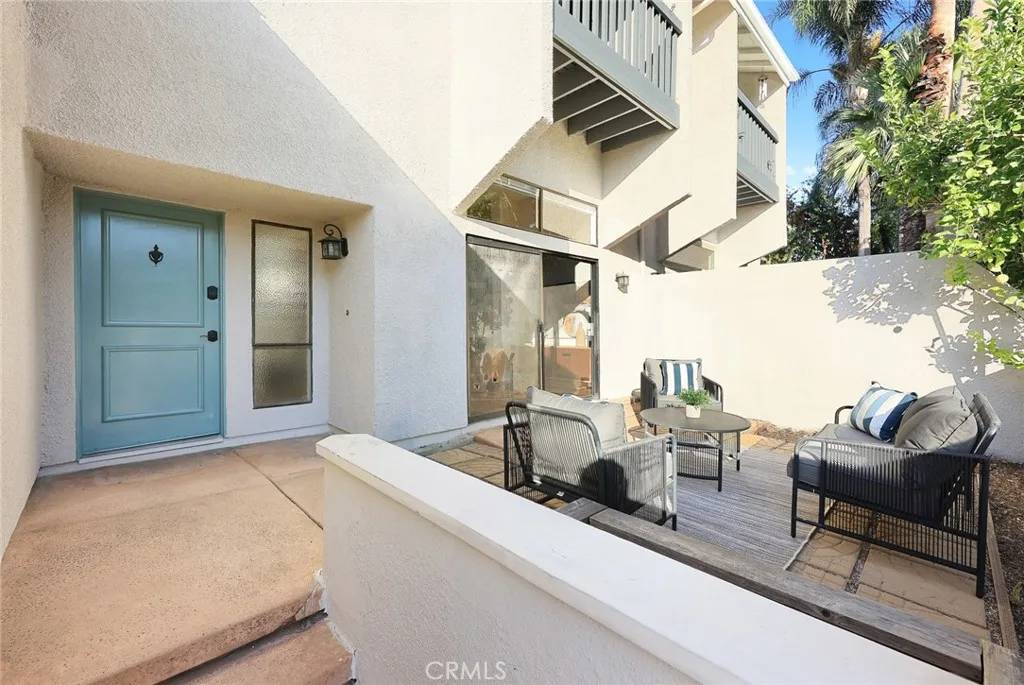 Fullerton, CA 92831,2950 Pembroke Court