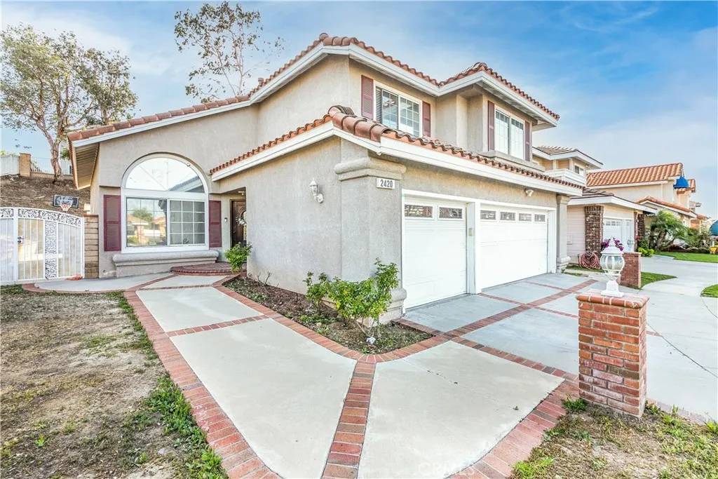 Corona, CA 92882,2420 Glenbush Circle