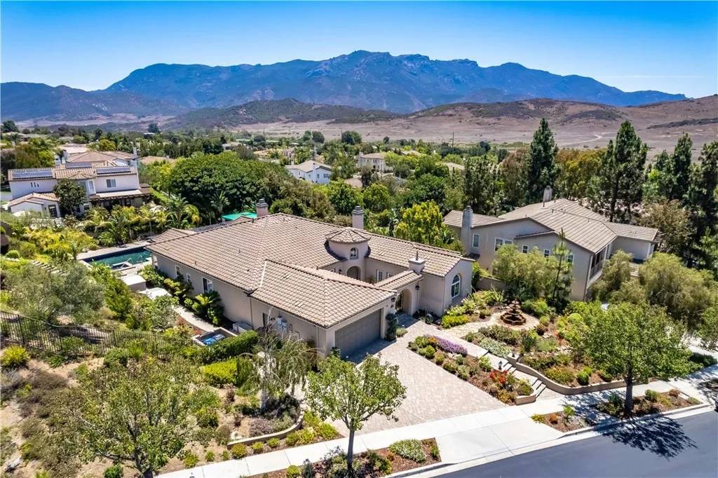 Newbury Park, CA 91320,1048 Via Palermo