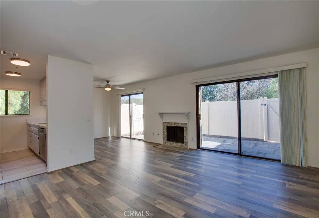 Agoura Hills, CA 91301,28621 Conejo View Drive