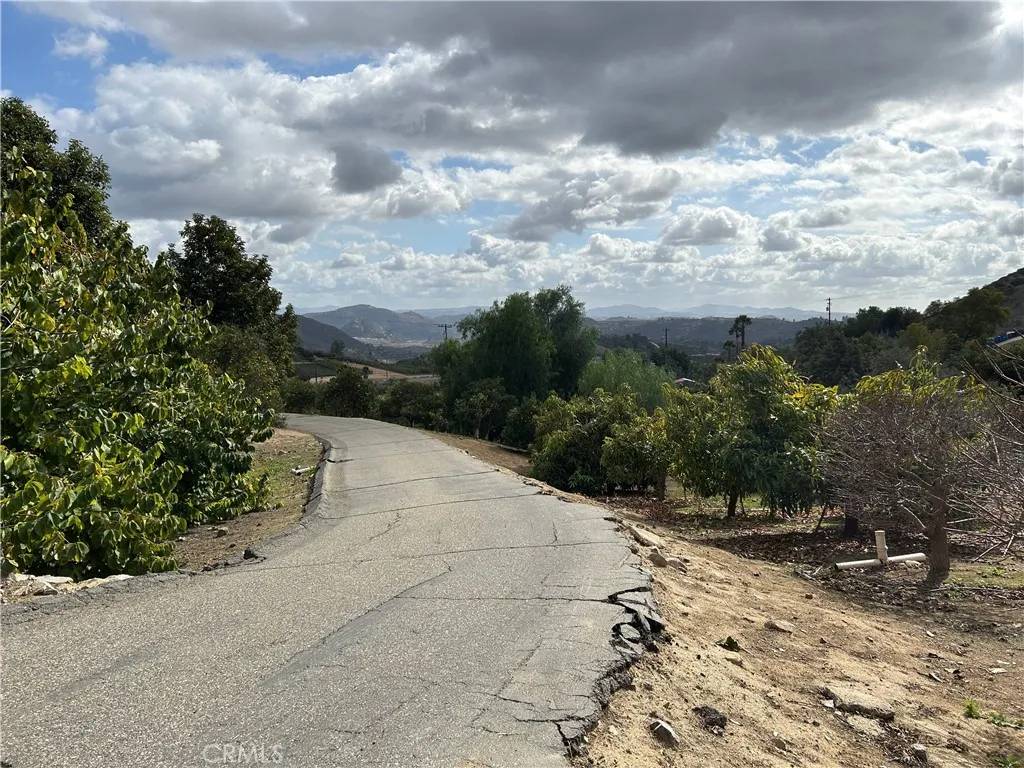 Fallbrook, CA 92028,754 Rainbow Hills Road #54