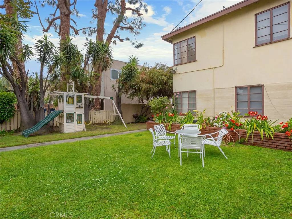 Valley Village, CA 91607,5337 Bellingham Avenue