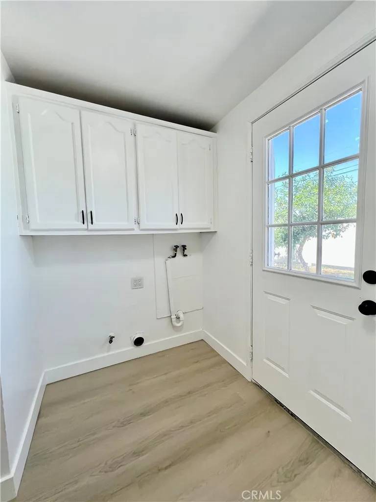 Pacoima, CA 91331,12987 Correnti Street