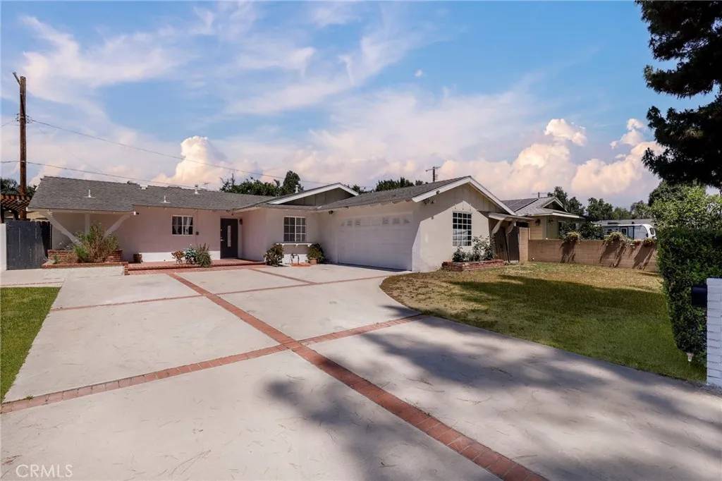 West Hills, CA 91304,7729 Sedan Avenue