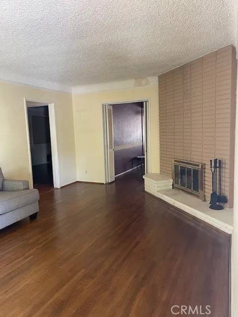 Burbank, CA 91506,602 N Griffith Park Drive