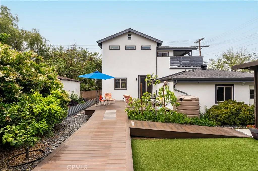North Hollywood, CA 91606,6557 Clybourn Avenue