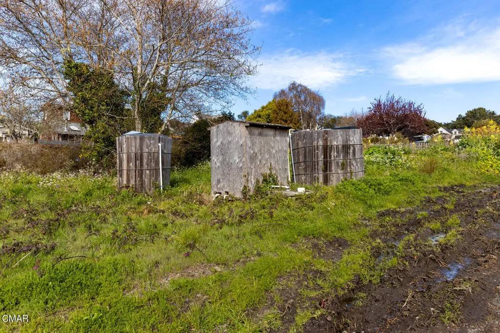 Mendocino, CA 95460,10430 Evergreen
