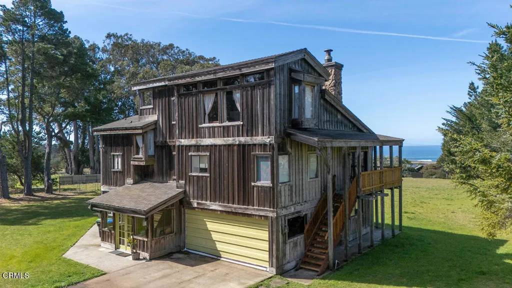Mendocino, CA 95460,14073 Point Cabrillo Drive