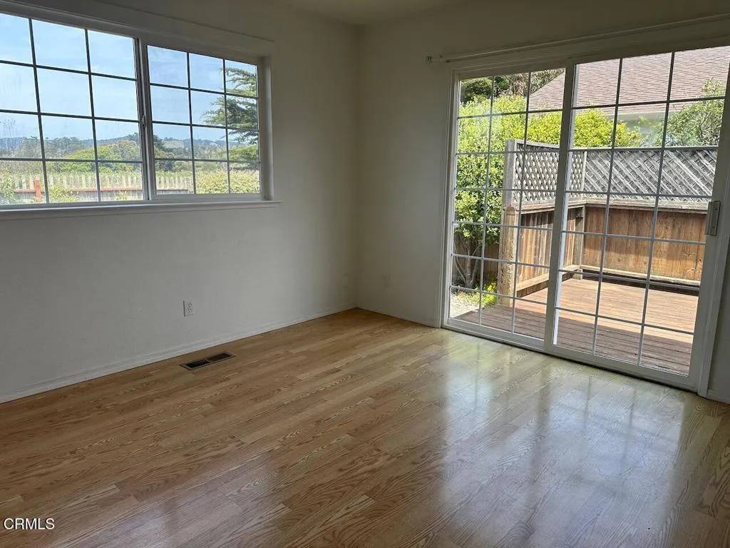 Fort Bragg, CA 95437,944 Stewart Street