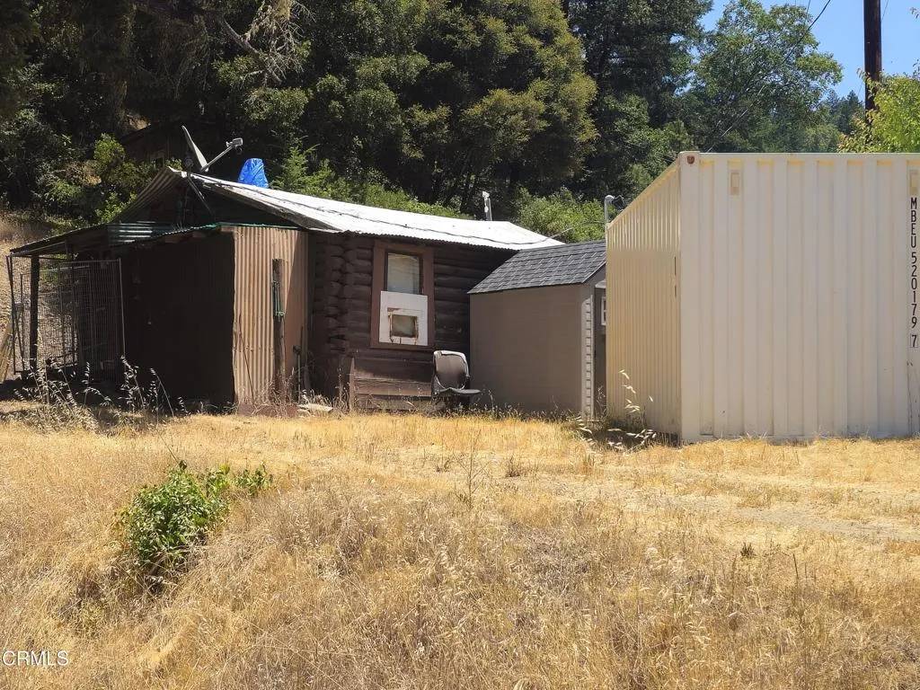 Leggett, CA 95585,58901 Hwy 101