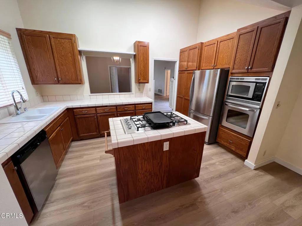 Mendocino, CA 95460,44807 Suntrap Meadow Circle