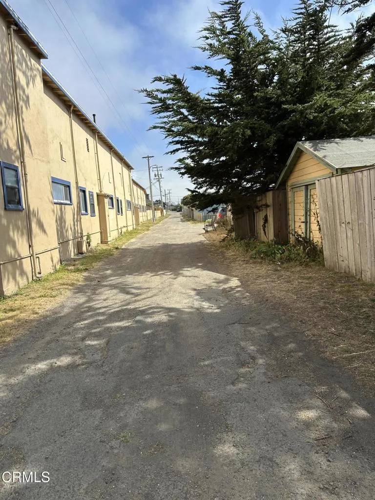 Fort Bragg, CA 95437,752 Stewart Street #1/2