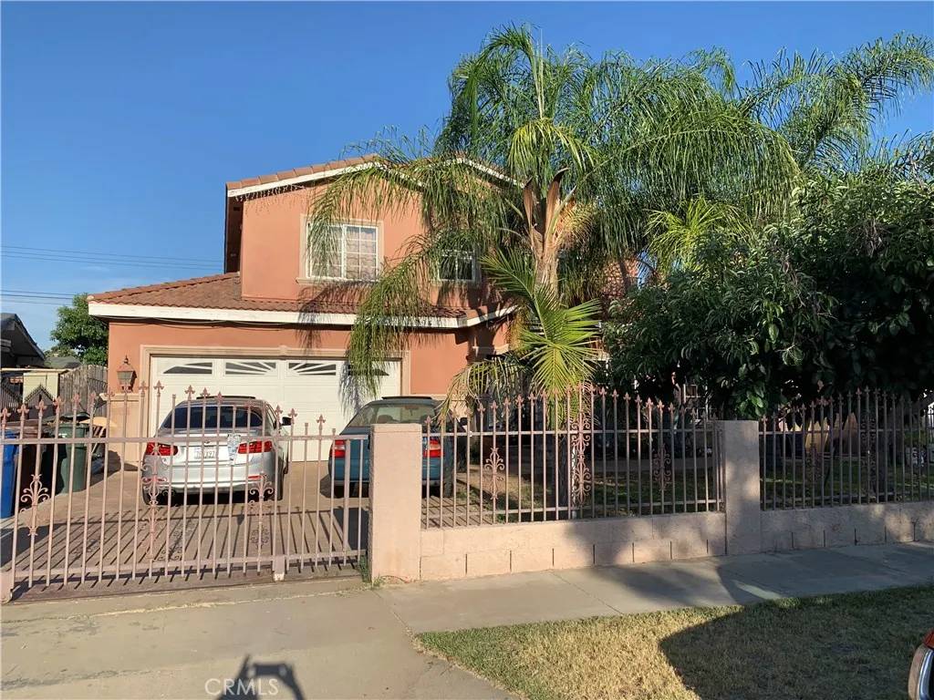 La Puente, CA 91744,1094 Molinar Avenue